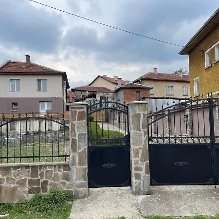 еделвайс Edelvais *